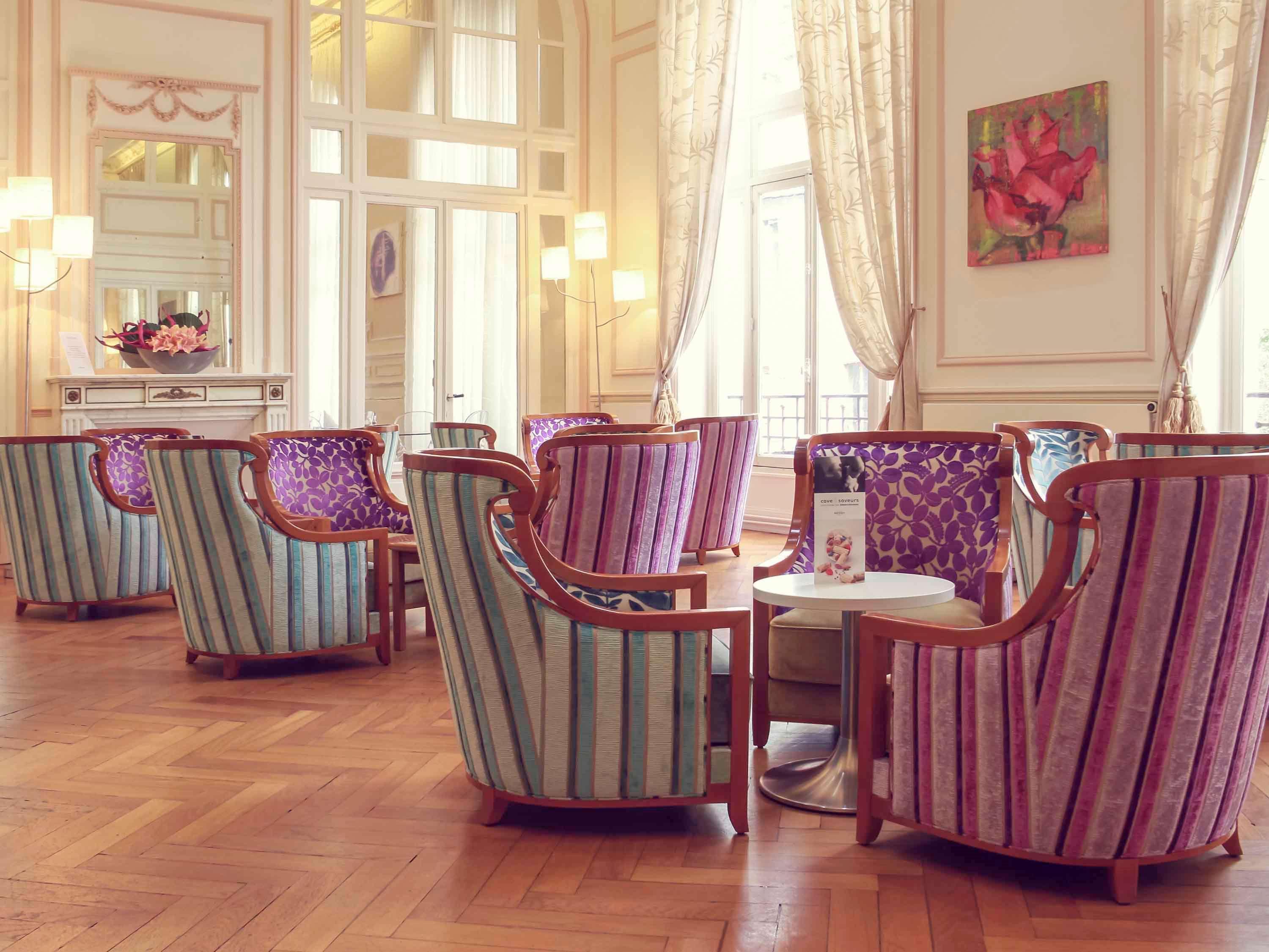 Hotel Mercure Saint-Nectaire Spa & Bien-Etre Εξωτερικό φωτογραφία