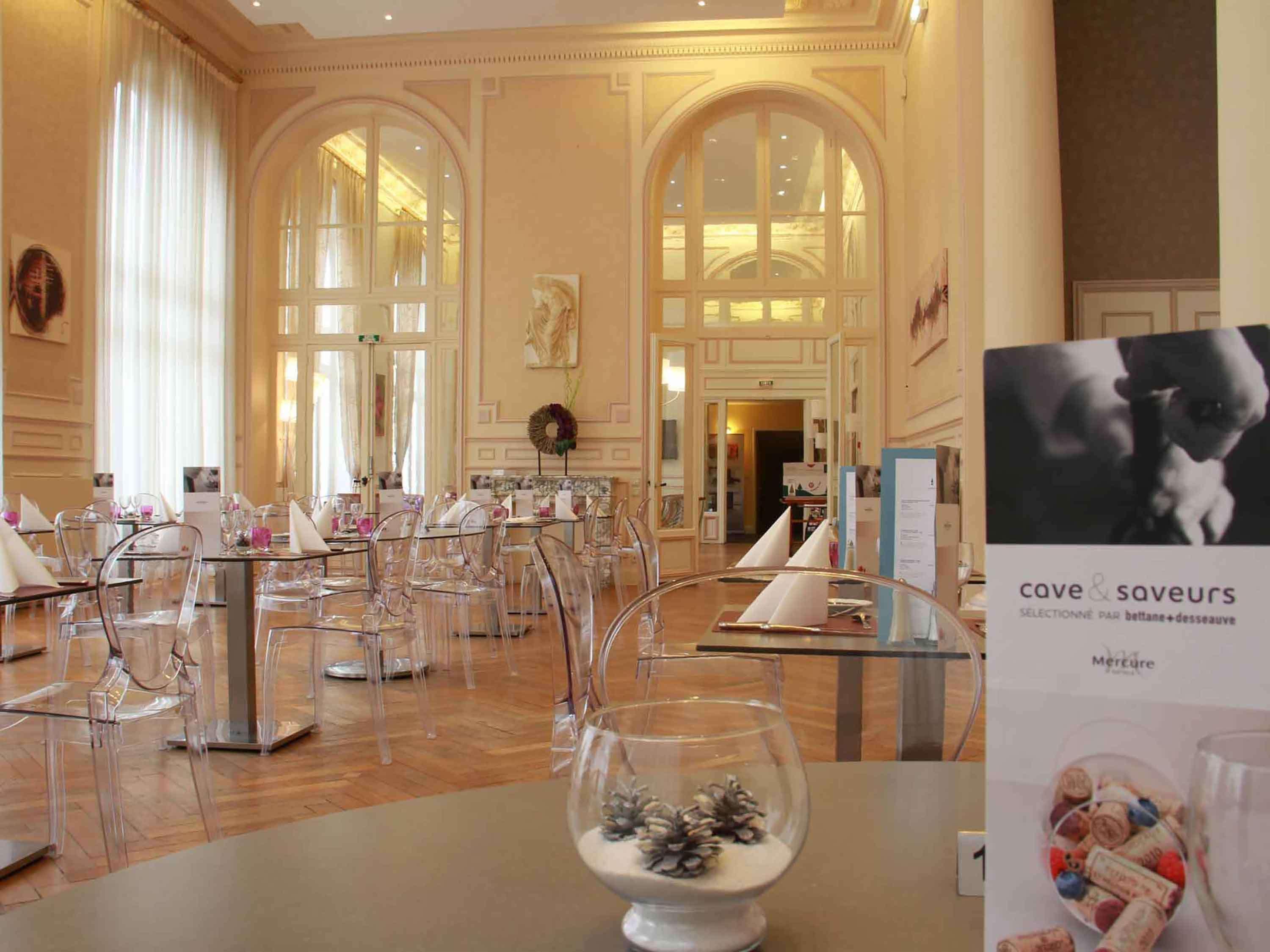 Hotel Mercure Saint-Nectaire Spa & Bien-Etre Εξωτερικό φωτογραφία