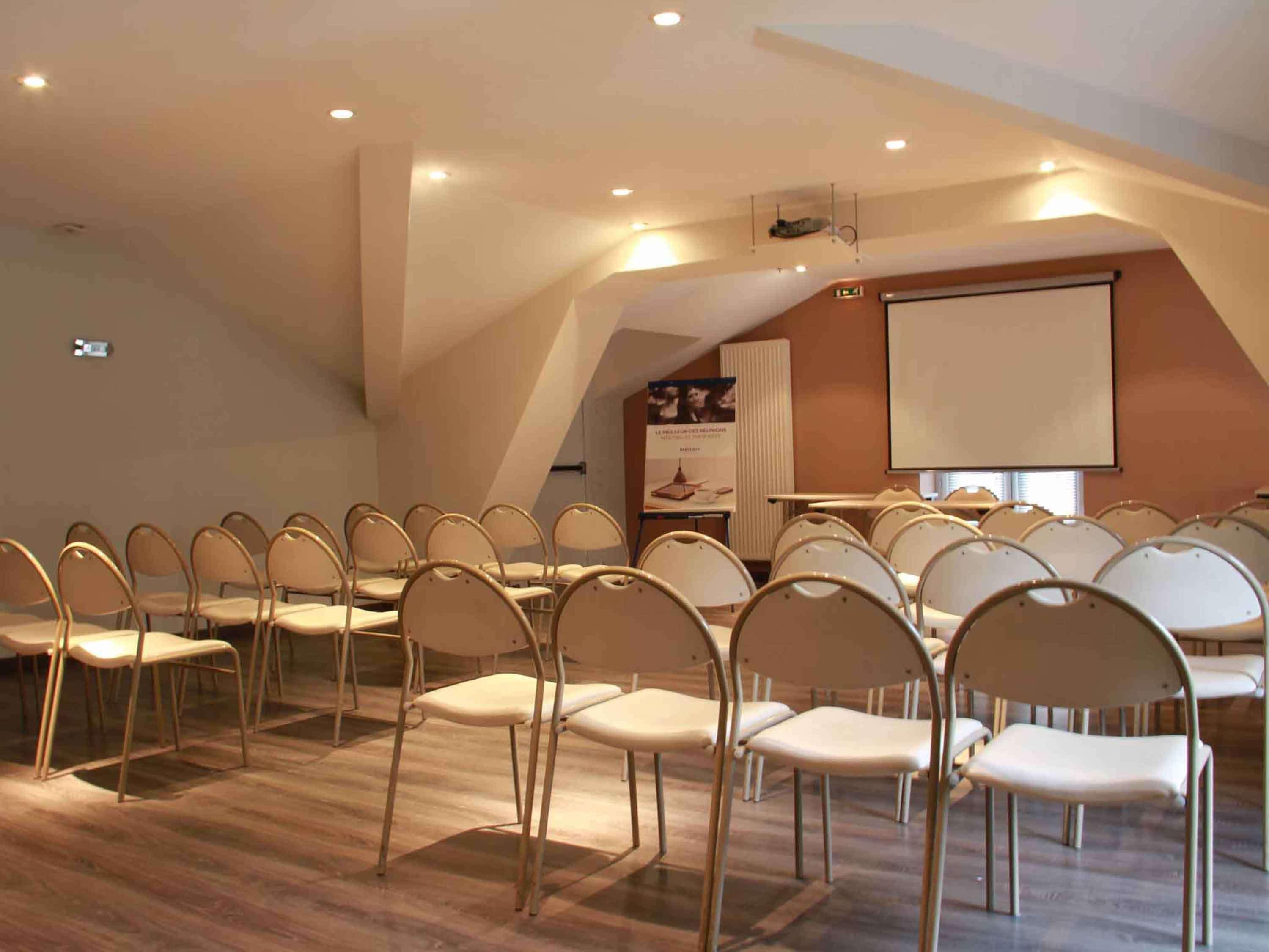 Hotel Mercure Saint-Nectaire Spa & Bien-Etre Εξωτερικό φωτογραφία