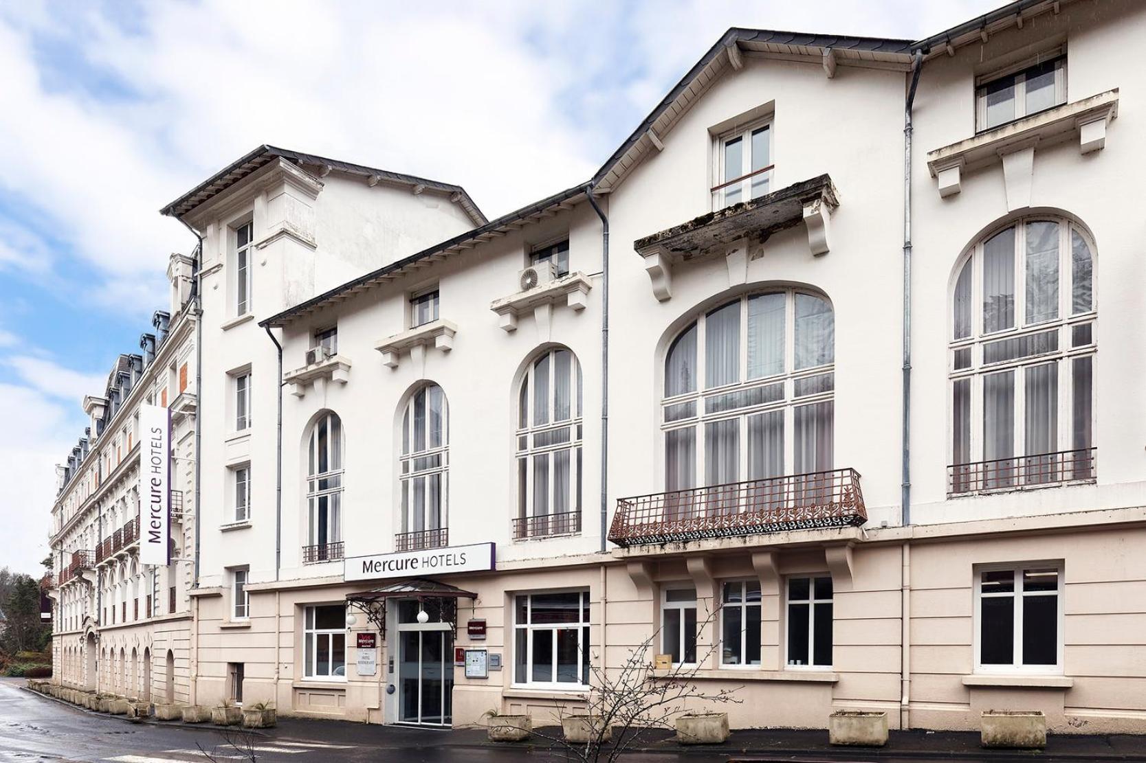 Hotel Mercure Saint-Nectaire Spa & Bien-Etre Εξωτερικό φωτογραφία