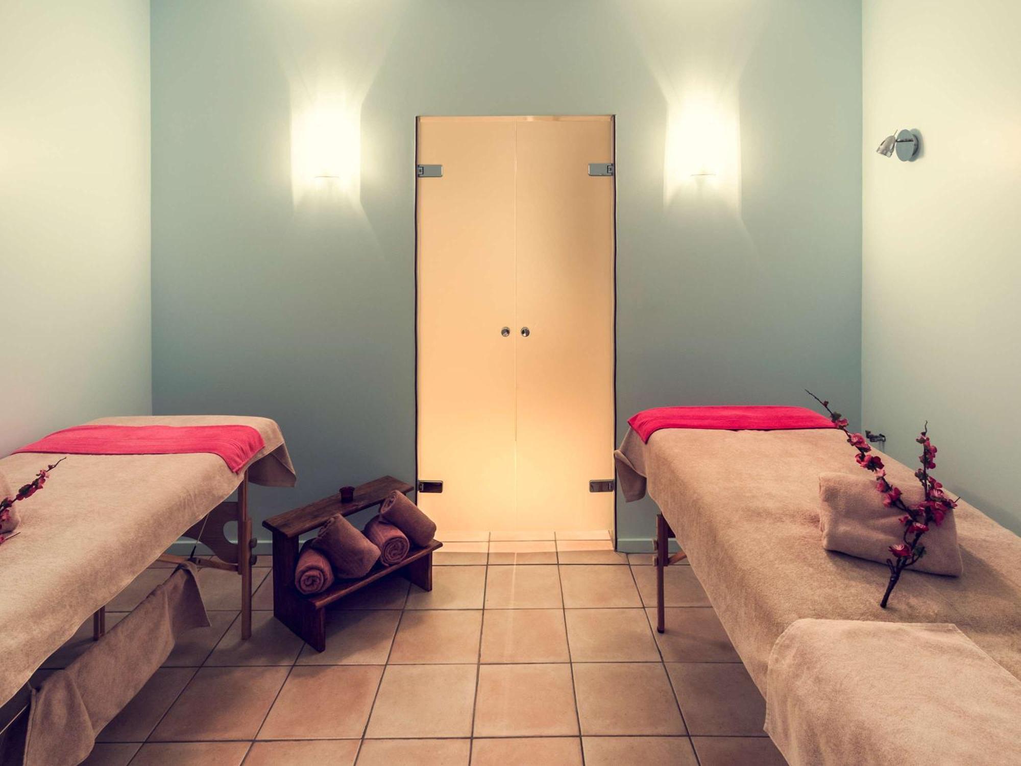 Hotel Mercure Saint-Nectaire Spa & Bien-Etre Εξωτερικό φωτογραφία